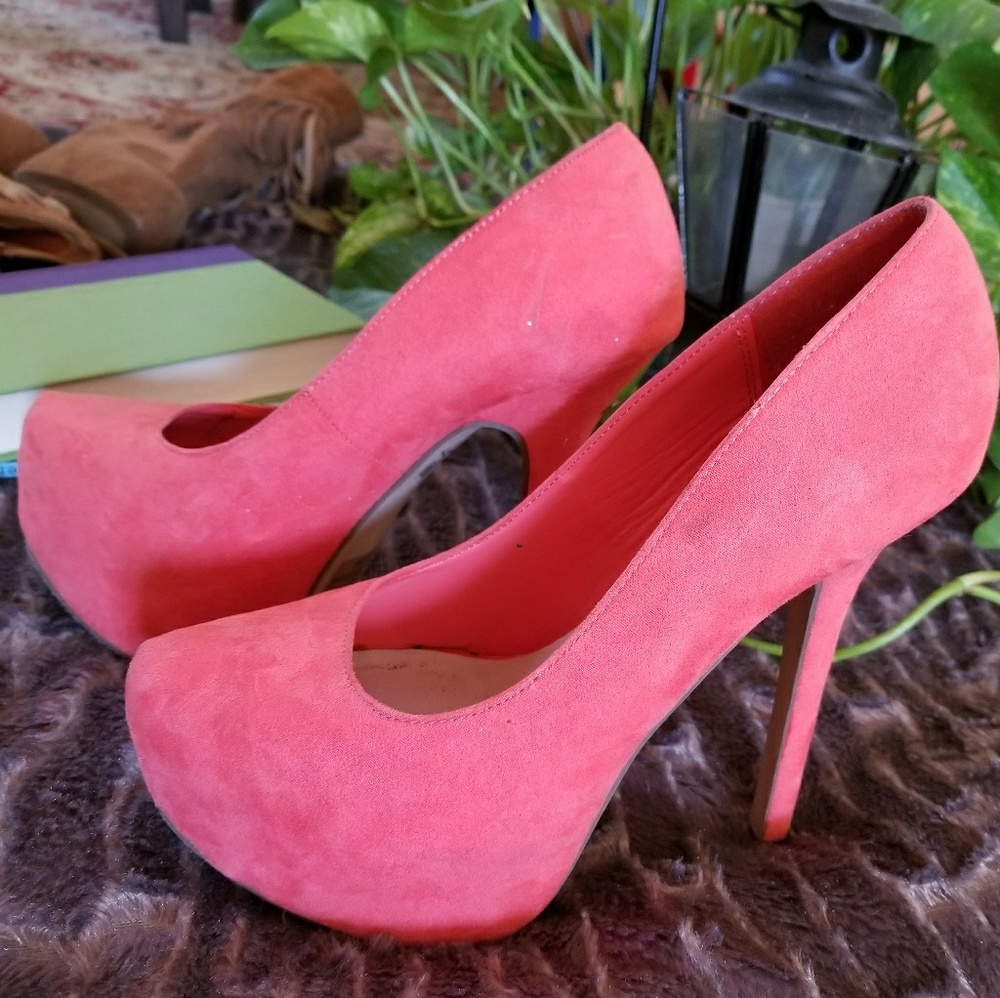 Coral color High Heels - Picture 2 of 5
